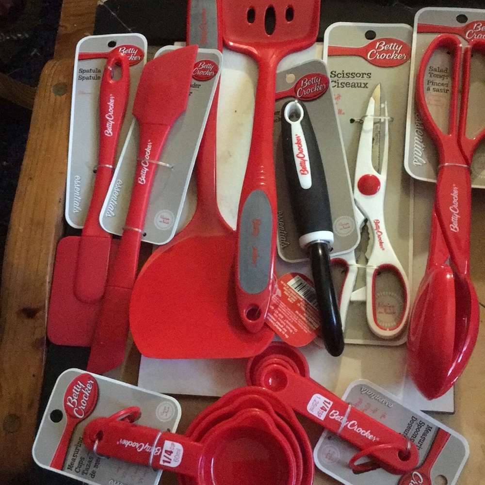 Betty Crocker kitchen tools